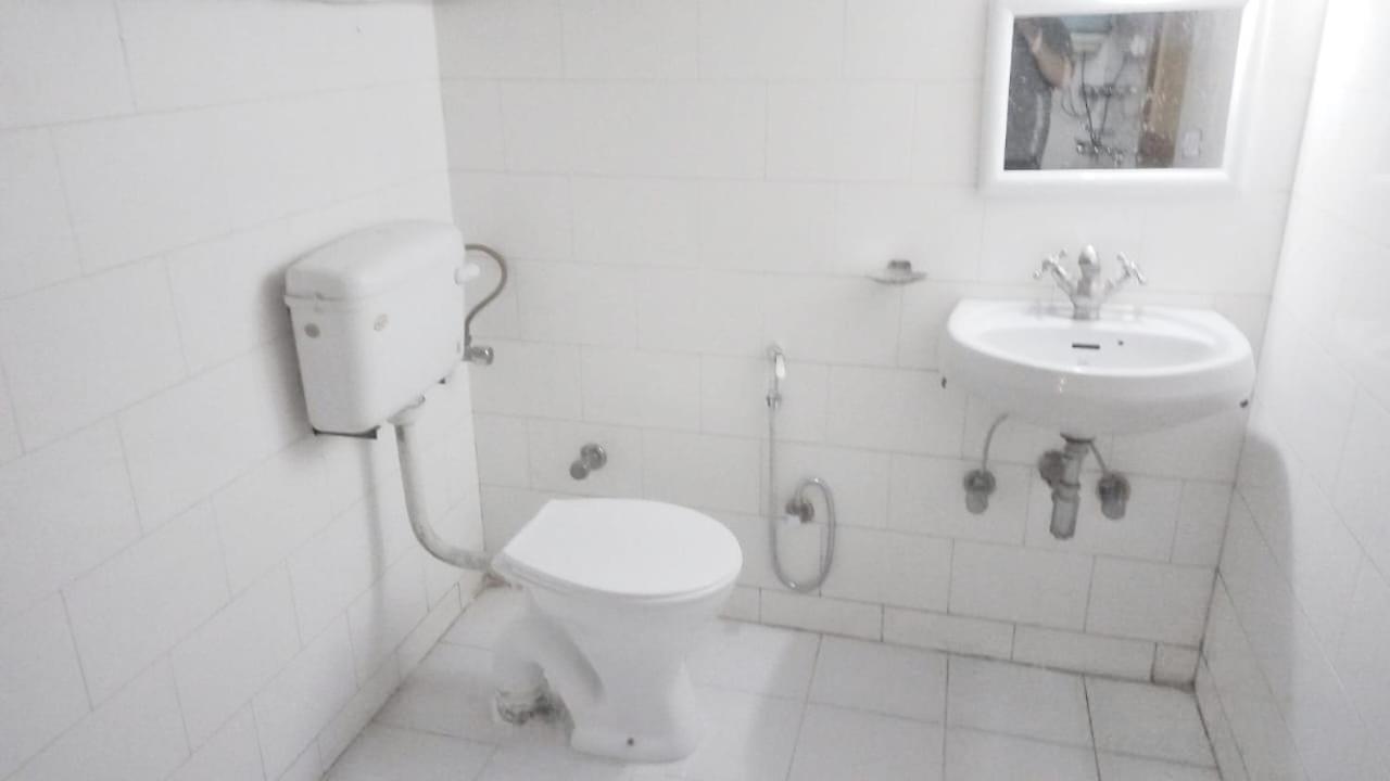 Hotel Gilbert Mountain View Manāli Екстериор снимка